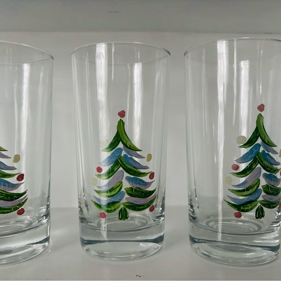 Holiday Tree Glass Set - Picture 4 of 5